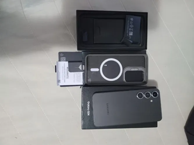 Samsung s24 256 G