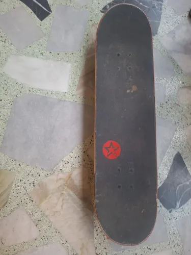 Skate top seminovo