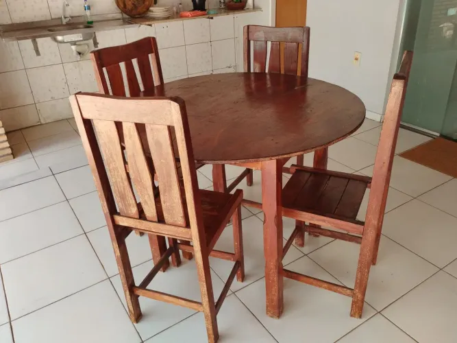 Mesa De Madeira