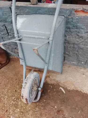 Carinho de mão Chapa grosa