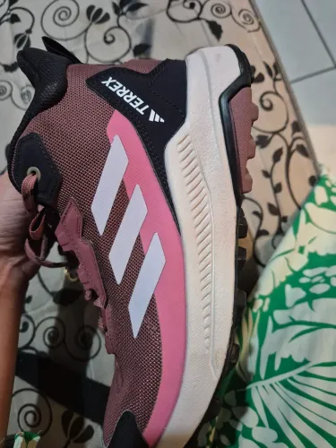 Tênis Trilha Adidas Terrex
