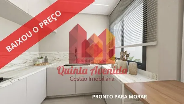 Triplex em condomínio fechado à venda no Bairro Alto!