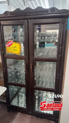 Cristaleira usada