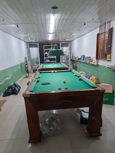 Vendo duas mesas de sinuca