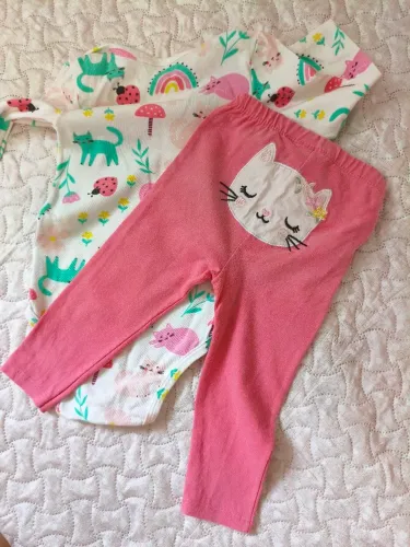 Conjunto infantil (body e calça)