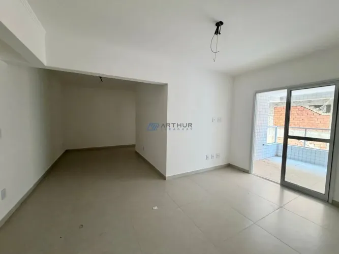 Apartamento à venda em Praia Grande na Aviação com 2 Dormitórios