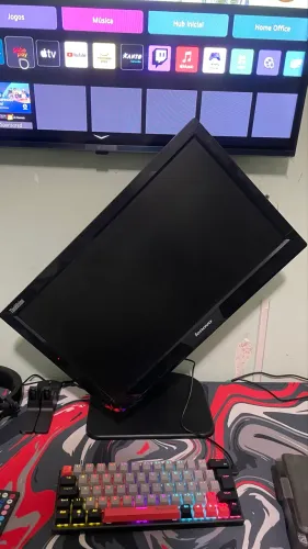 Monitor Lenovo 20? - Funcionando perfeitamente