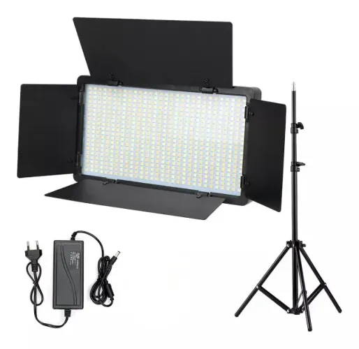 Led painel + tripé, o mais forte: 600 luzes de branca à quente, só falo whats não falo olx