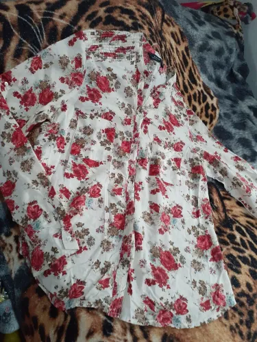 Camisa Zara M e blusa de fio M.officer