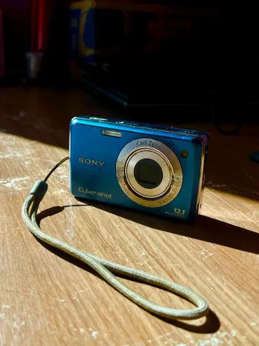 Sony Cyber-shot DSC-W230 Azul Original - Estilo Digicam Anos 2000