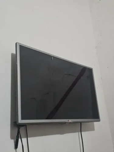 TV lg 32 polegadas (não é smart)