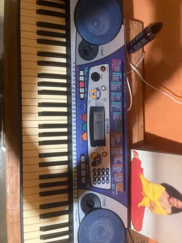 Teclado PSR-260