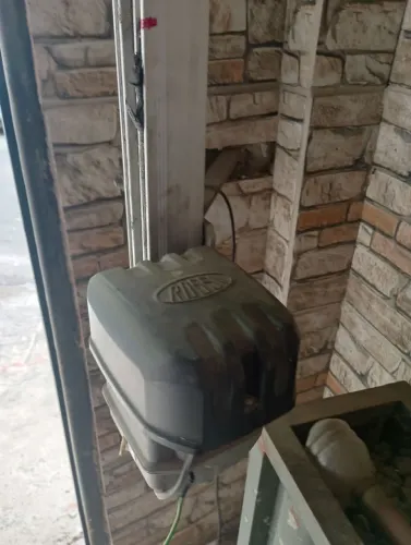 Motor de portão automático 