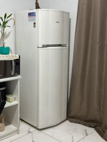 Geladeira cônsul frosfree