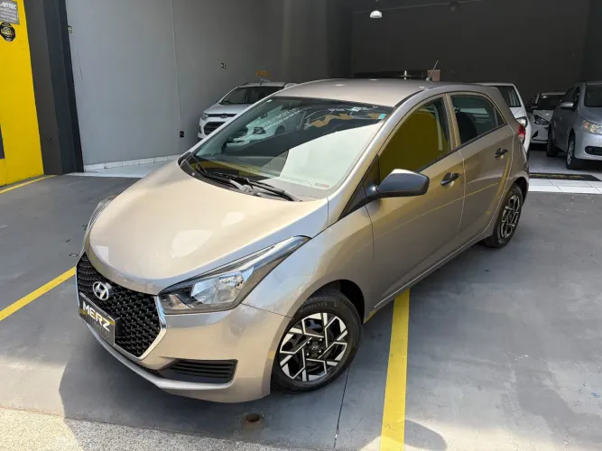 Hyundai HB20 Unique 1.0 Flex 12V Mec. 2019