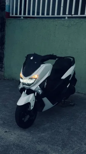Vendo nmax 2020 branca