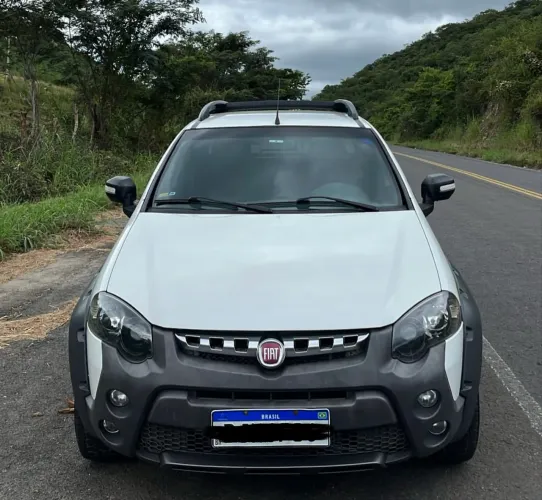 Fiat Strada Adventure1.8/ 1.8 Locker Flex CD 2020