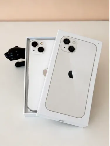 iPhone 13 | caixa e cabo | impecável