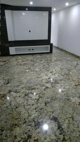 Casa na Serra da Cantareira com 300 m² em região com muito verde - Oportunidade!!!