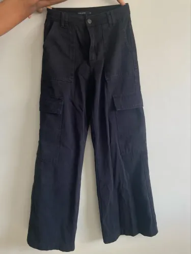 Calça cargo preta 38