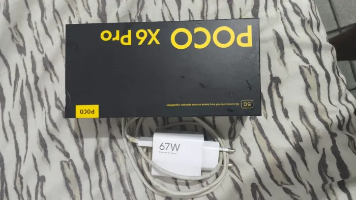 Vendo poco x6 PRO 12+12 RAM, memória 512.troco em moto Edge 60 fision com volta 