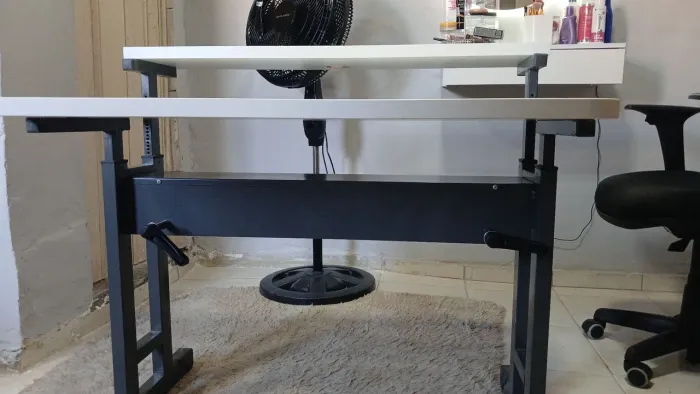 Mesa de escritório regular 