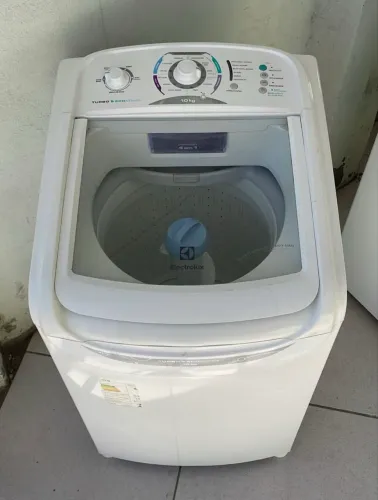 Vendo máquina de lavar Electrolux 10 kg 110w