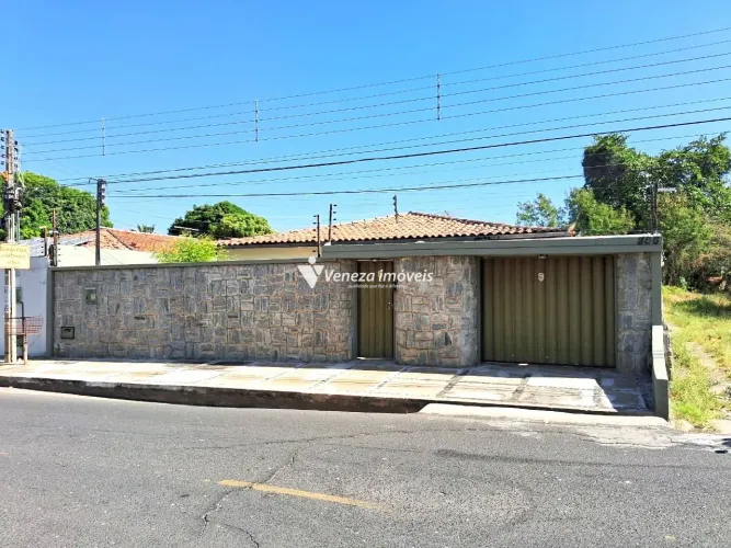 Casa com 4 suítes e Varanda Gourmet para Venda | São Cristóvão