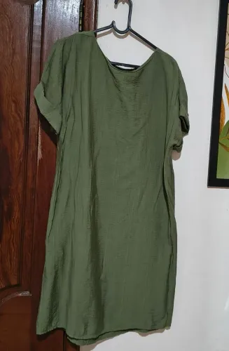 Vestido importado - veste P e M
