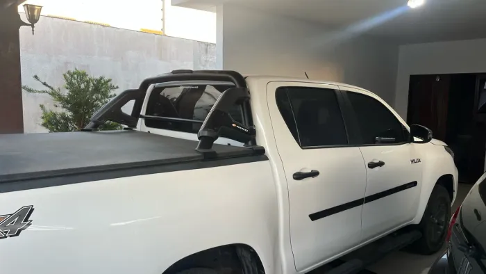 Toyota Hilux CD 4X4 2.8 Diesel Mec. 2023