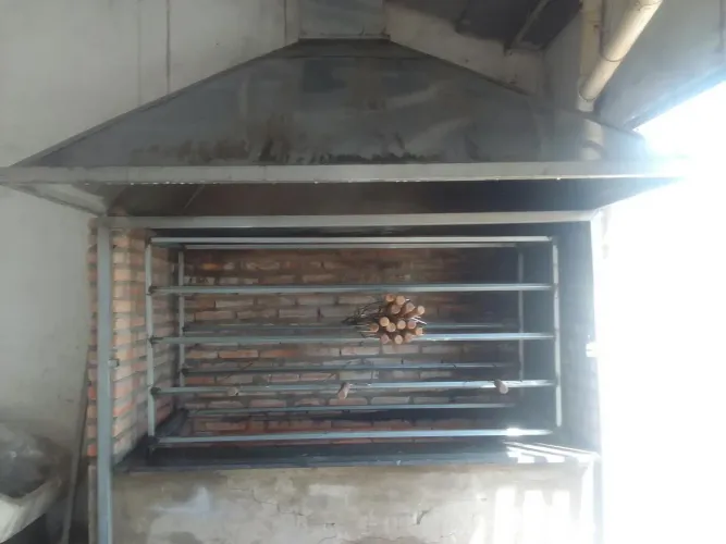 Estrutura de churrasqueira
