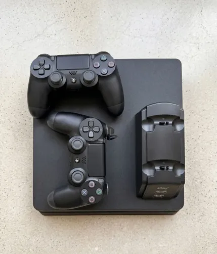 Disponível Ps4 SLIM 500GB UNICO DONO! 