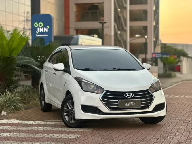 Hyundai HB20S C.plus/c.style1.0 Flex 12V Mec. 4P 2019