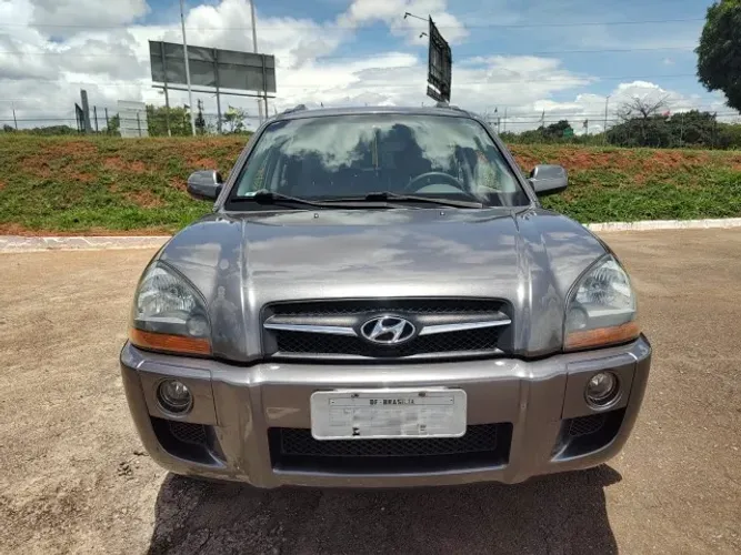 Hyundai Tucson GLSB 2.0 Automática 2016 - Impecável