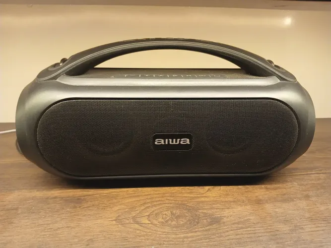 CAIXA AIWA