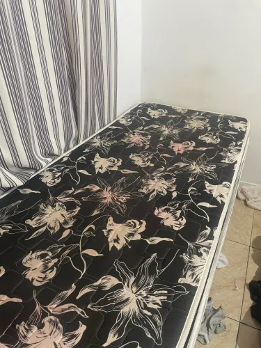 Colchão de Solteiro Com base