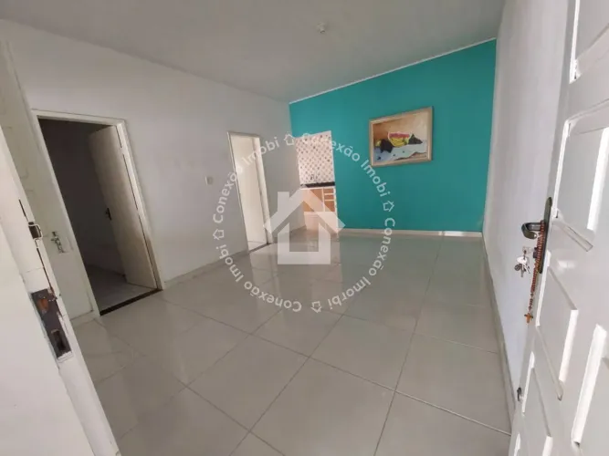 Casa Ampla com Quintal Grande à venda no Conjunto Dom Pedro II com 3 quartos