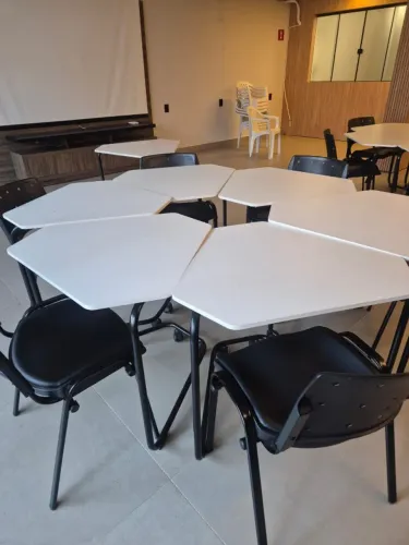 Mesa Escritório Empilhável Modular Connect Enjoy Coworking