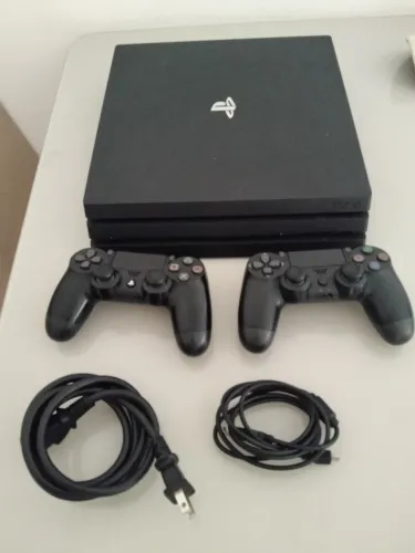 PlayStation 4 PS4 c/2 controles