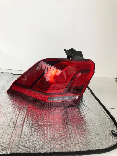 Lanterna Traseira LED Volkswagen Tiguan Lado Esquerdo Original 