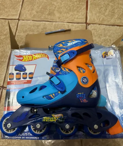 Patins ajustável hot wheels