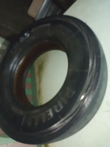 Pneus 295 Pirelli