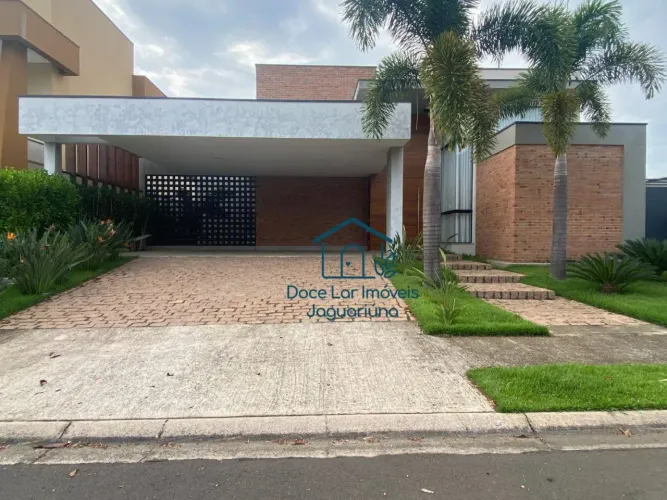 Casa com 3 dormitórios à venda, 255 m² por R$ 2.300.000,00 - Condomínio Tamboré Jaguariúna