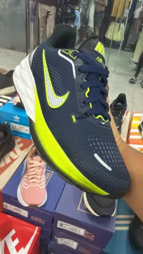 Tênis Esportivo de Alta Performance Premium - Marinho/Neon