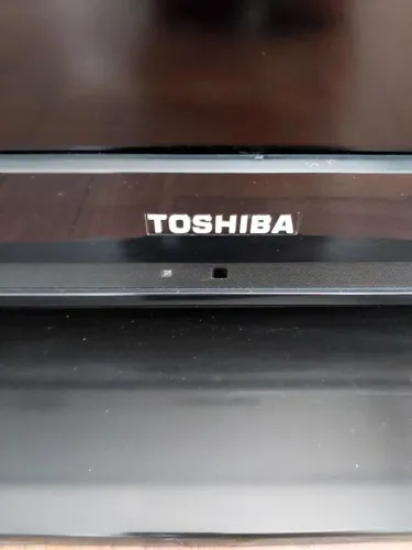 VENDO TV TOSHIBA CT90333 42 POL LCD PERFEITO ESTADO FULL HD E CONVERSOR JA EMBARCADO
