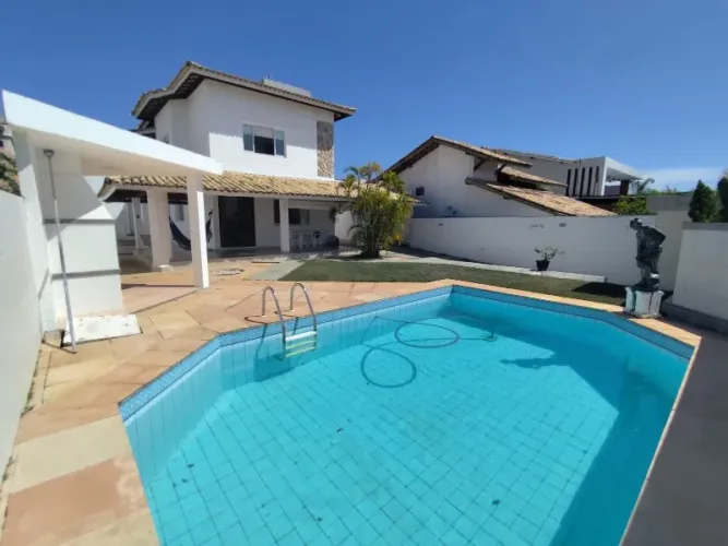 CASA EM CONDOMÍNIO RESIDENCIAL em LAURO DE FREITAS - BA, VILAS DO ATLÂNTICO