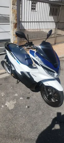 Moto PCX 150 Sport