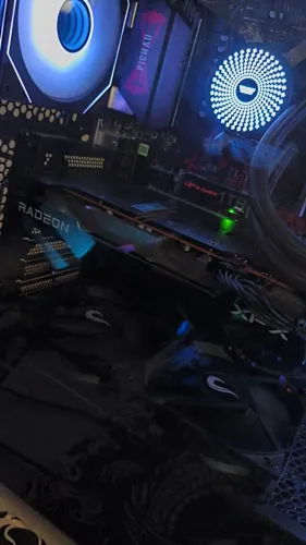Placa de Vídeo AMD Radeon RX 6650 XT 8GB