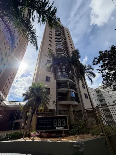 Apartamento para venda tem 100 metros quadrados com 3 quartos