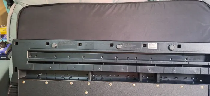 Teclado musical yamaha sx600 em estado de zero